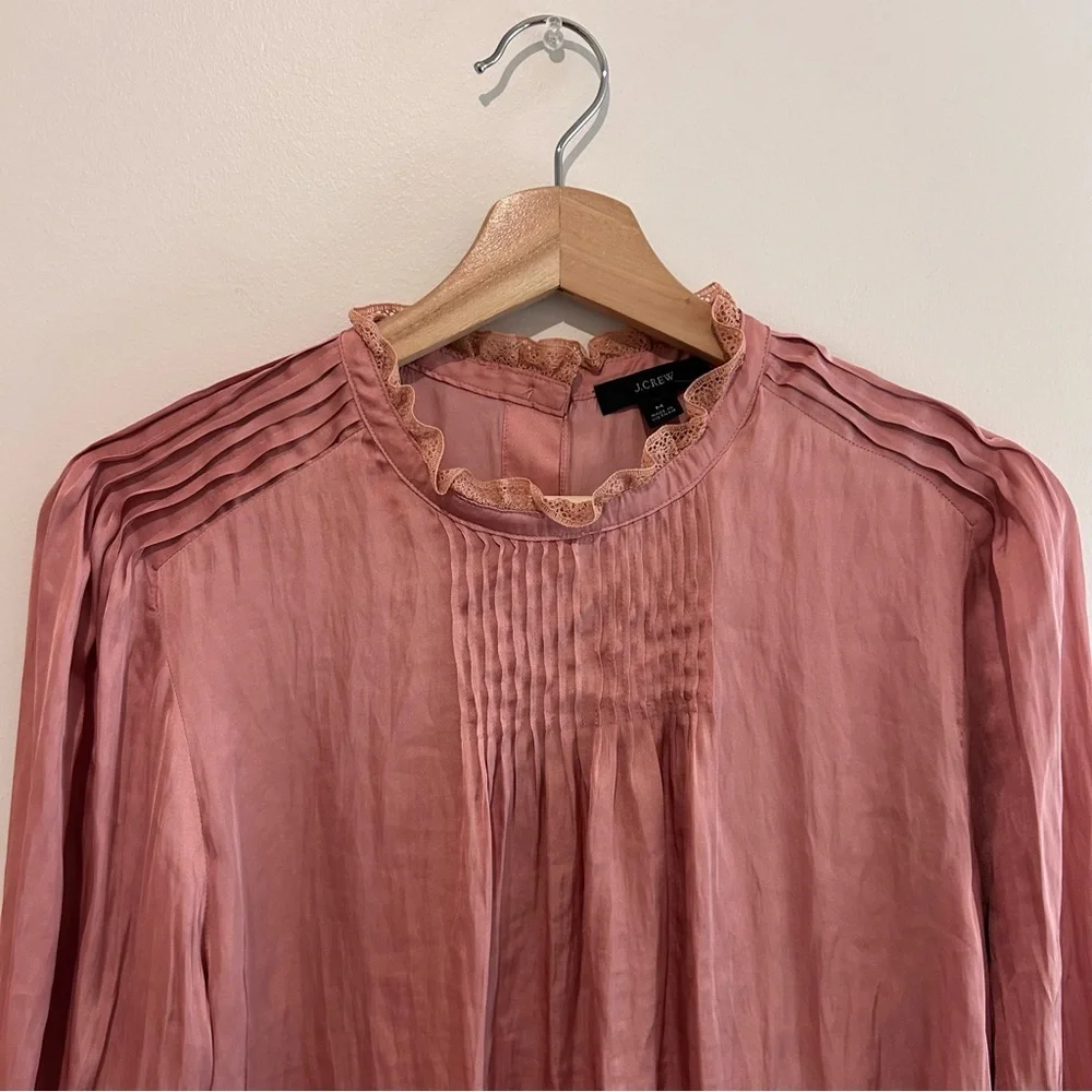 J Crew Ruffle Top Pink Size Medium Long Sleeve Drapey Romantic Feminine